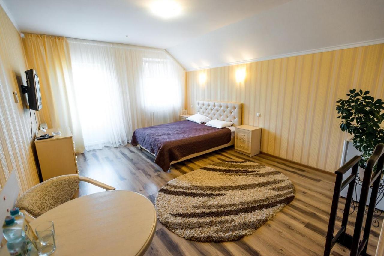 Guest House Shale Winnyzja Exterior foto